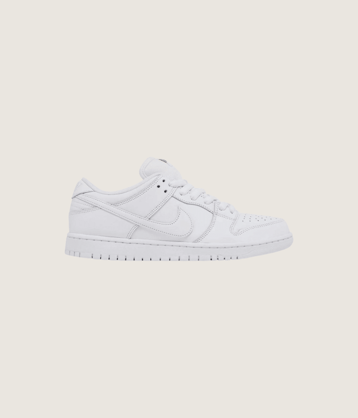 SB Dunk - All White